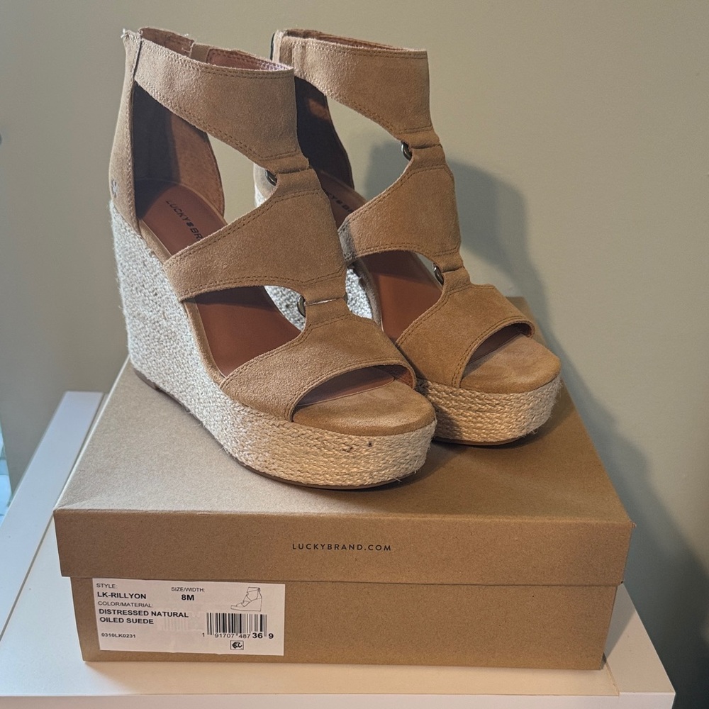 Lucky Brand Natural Suede Wedge Sandals